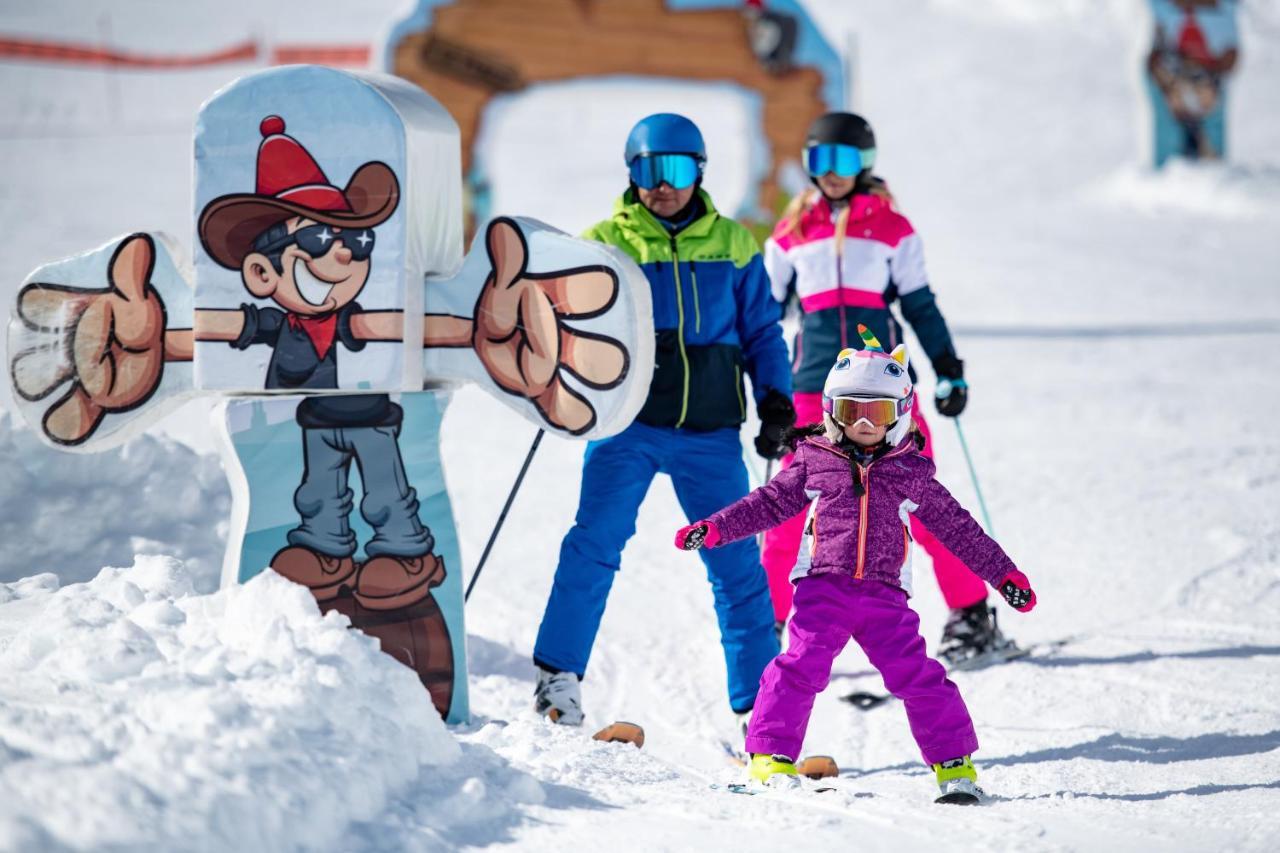 Champagny-en-Vanoise クラブ アルピナ シャンパニー アン ヴァノアーズアパートホテル エクステリア 写真